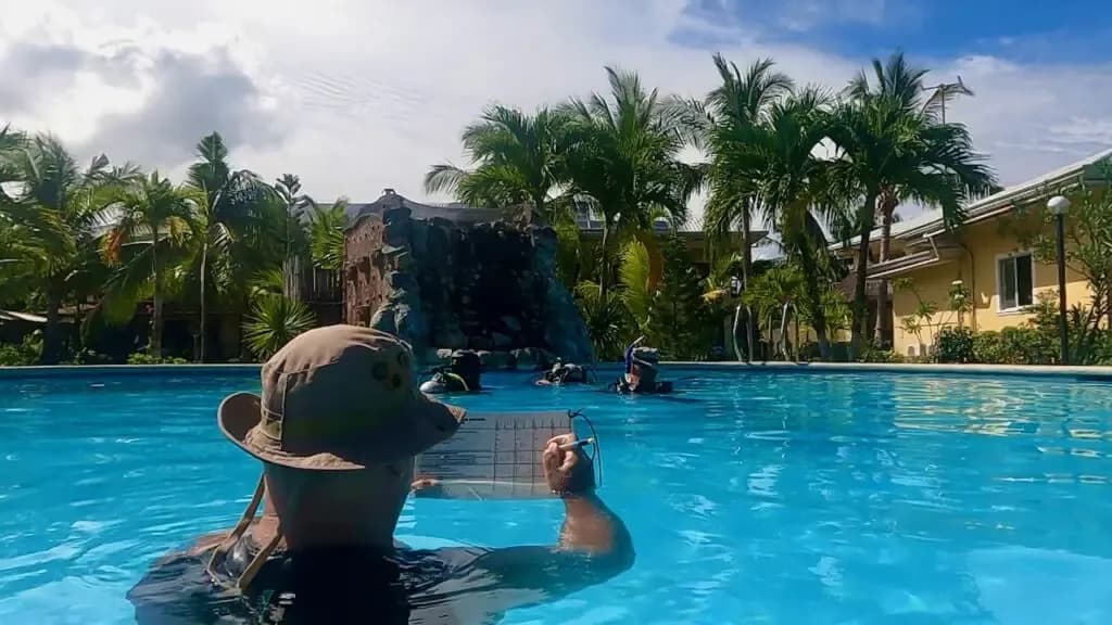 Sierra Madre Divers Dive Center