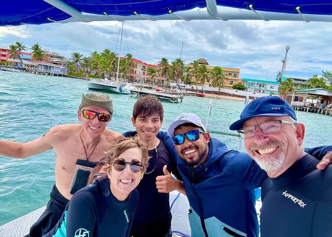 Scuba School and Family Dive Center Belize