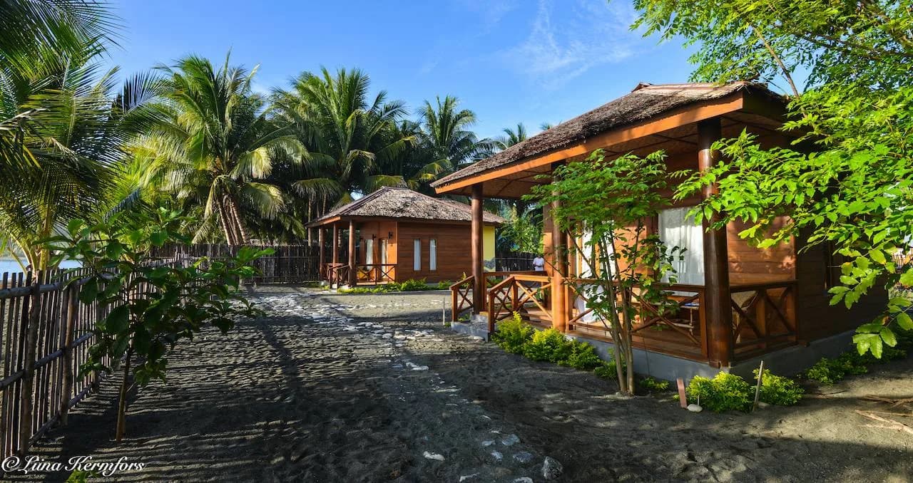 Tompotika Dive Center
