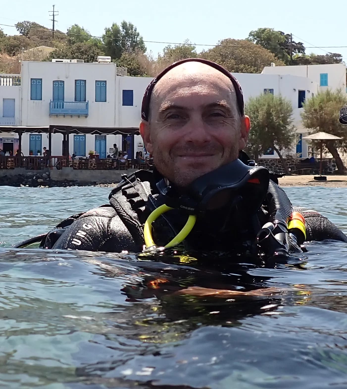 Volcano Bubbles Diving School