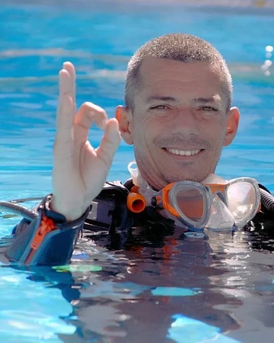 Pirates Dive Club