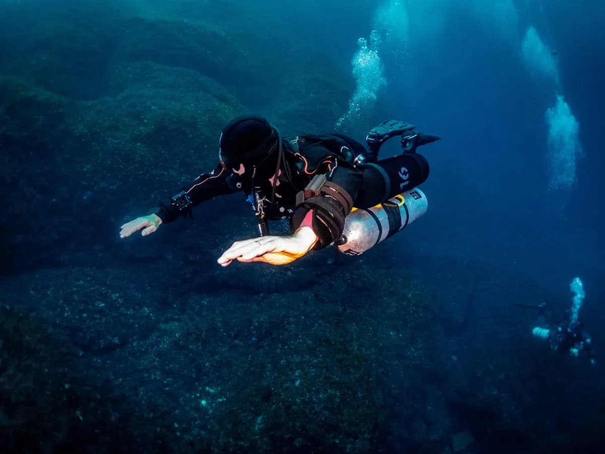 Ritual Dive