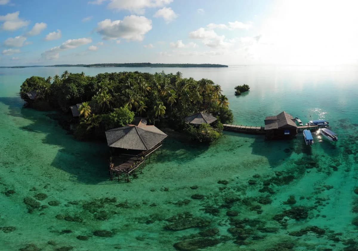 Maratua - Extra Divers Nabucco Island