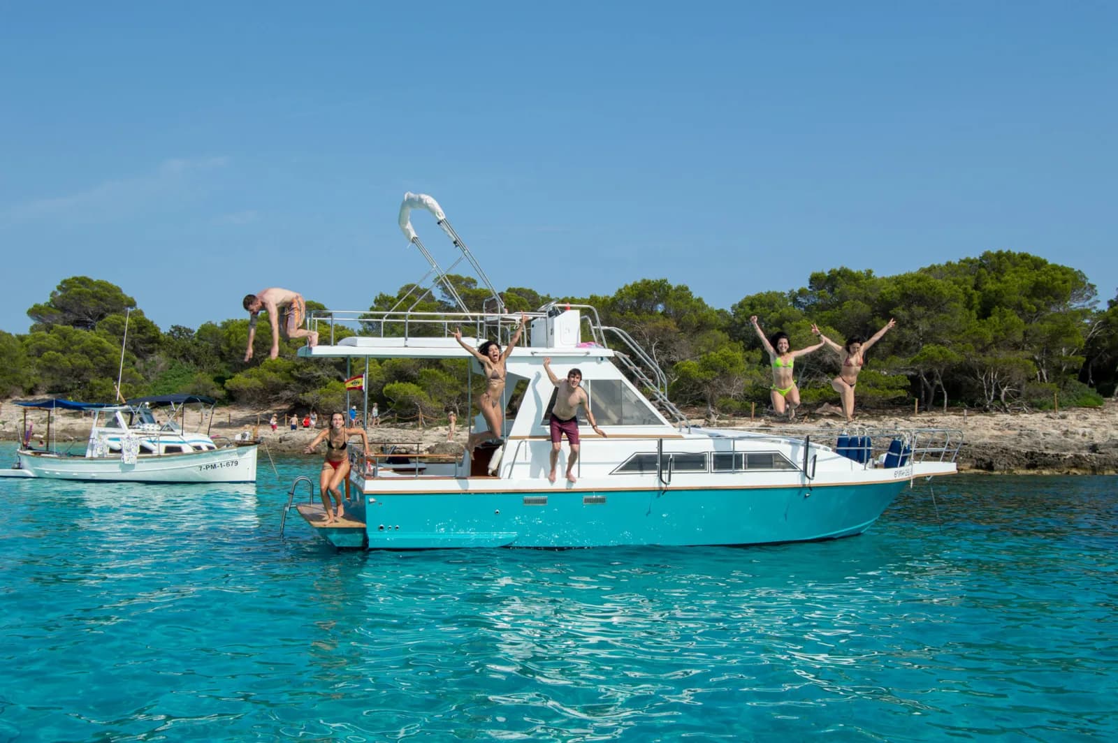 Blue Islands Diving