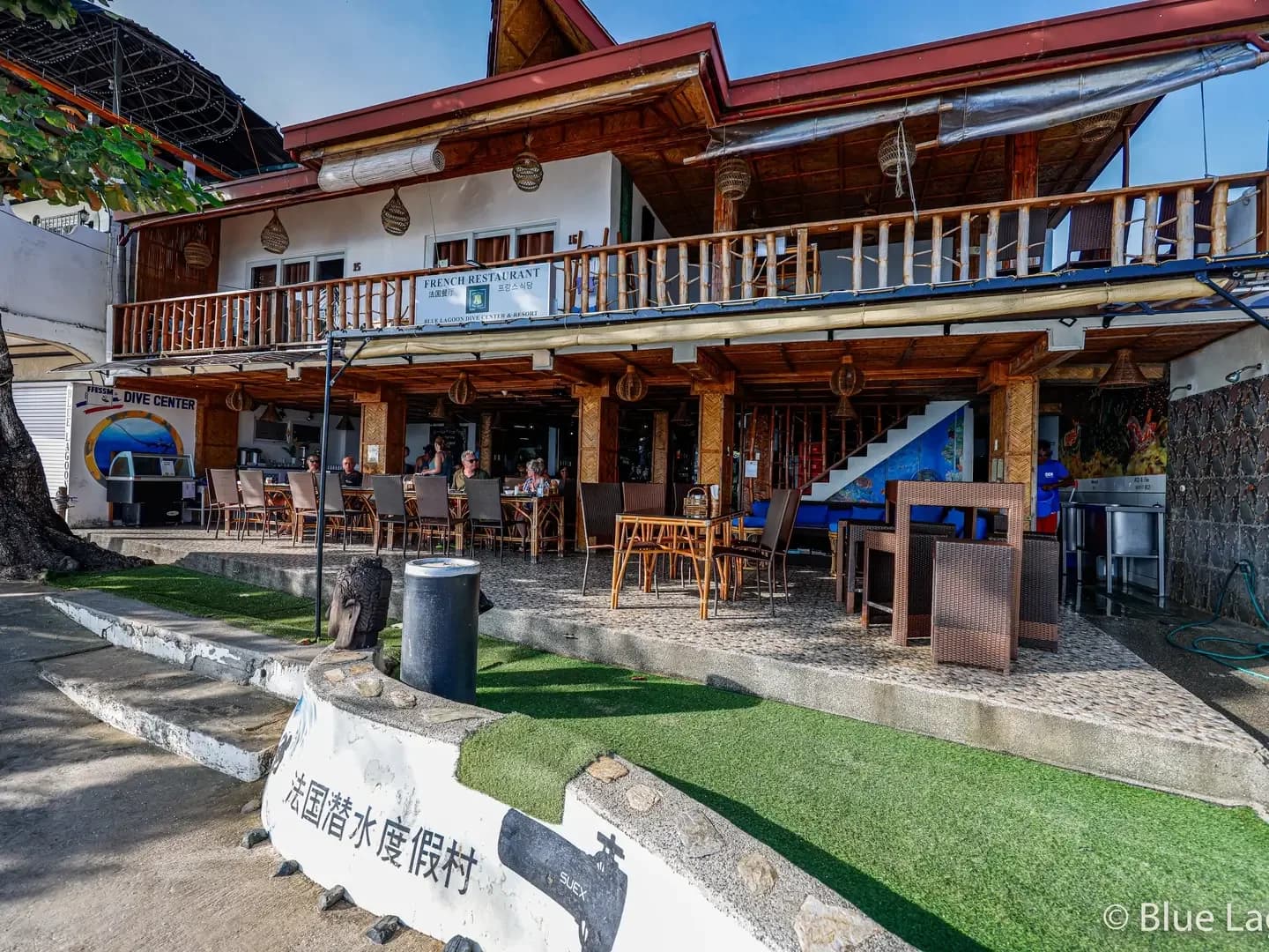 Blue Lagoon Dive Resort