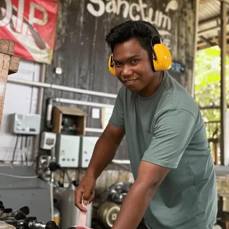 Sanctum Una Una Eco Dive Resort