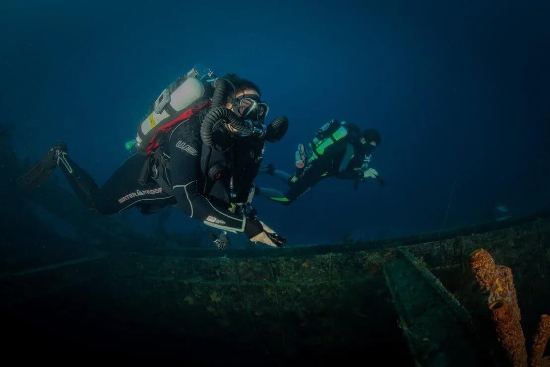 Into The Blue Curacao