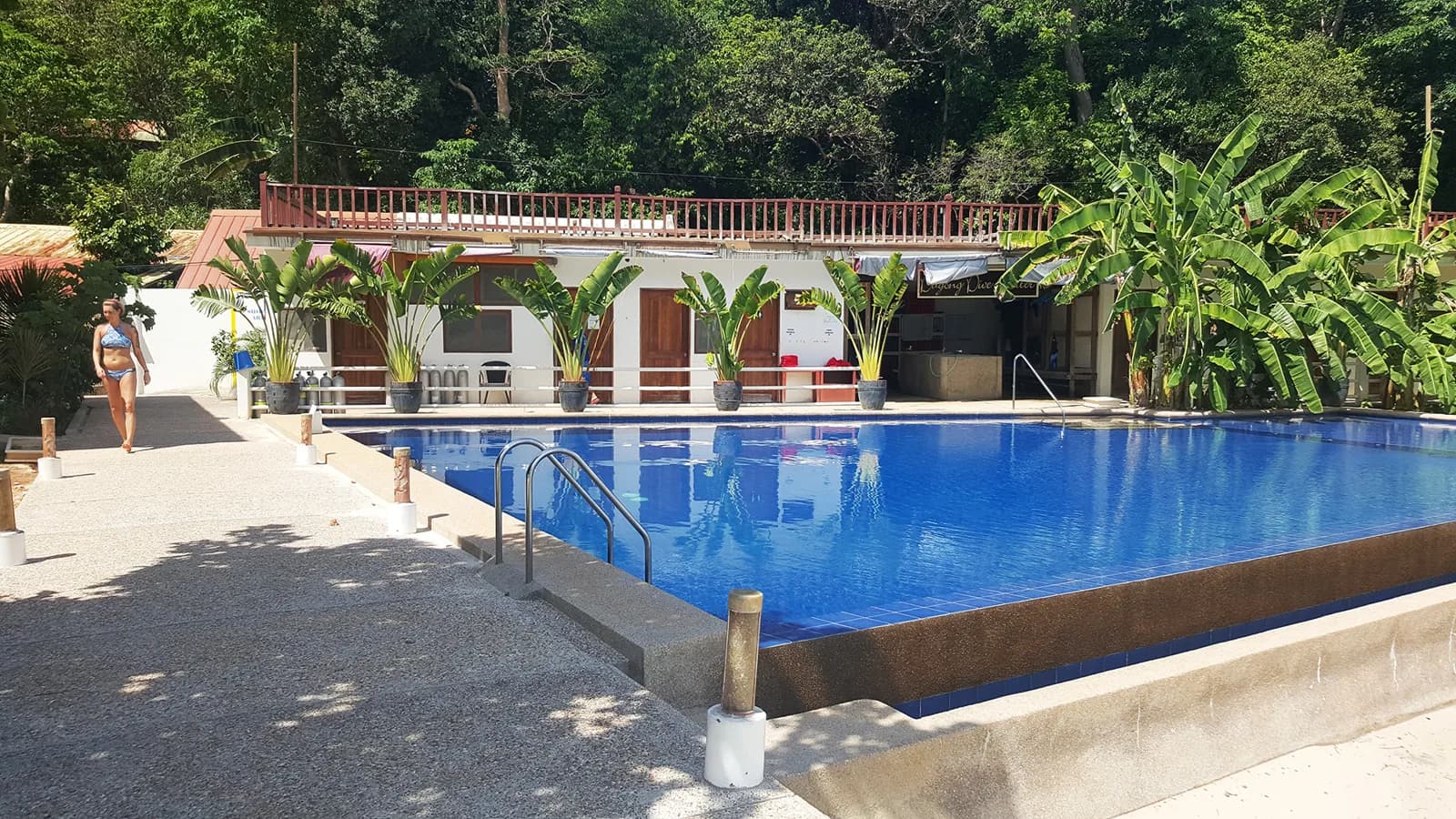 Dugong Dive Center