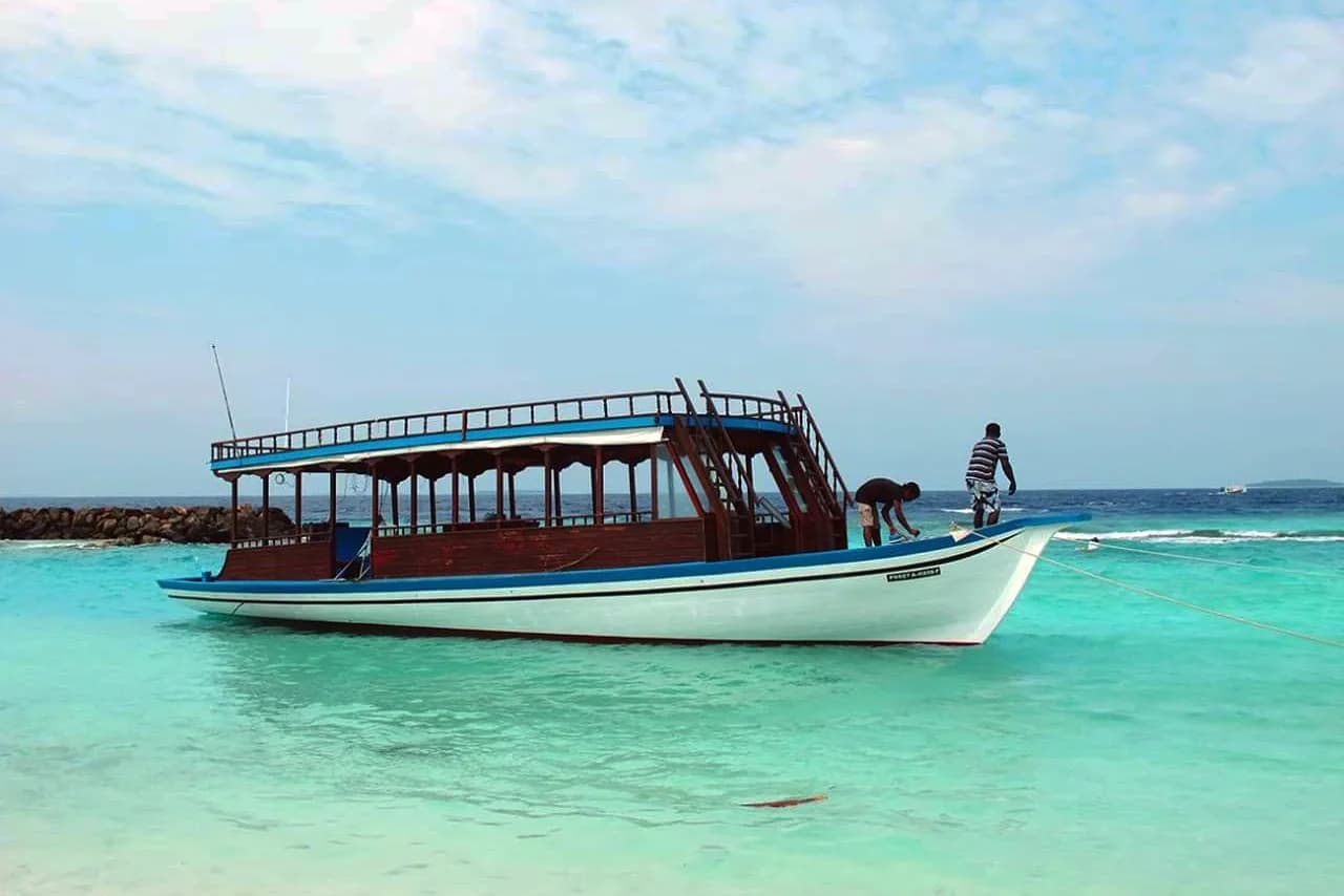 Dharavandhoo Divers Maldives