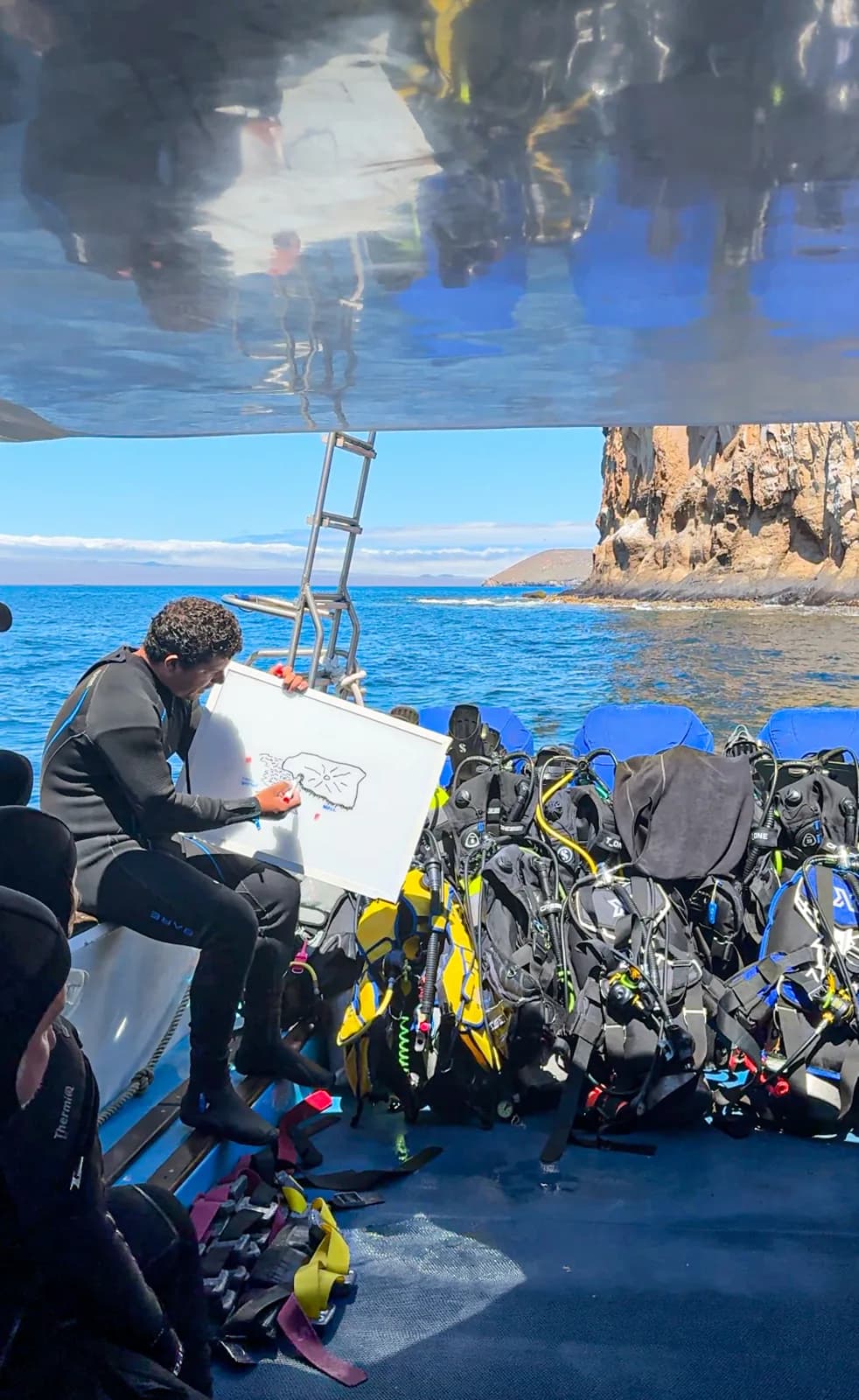 Ocean Deep Diving