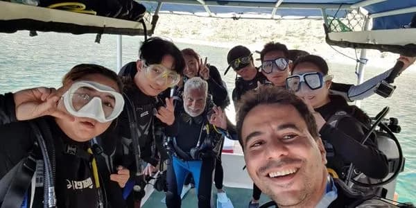 Ras Musandam Diver ( Padi 5* Dive Center)
