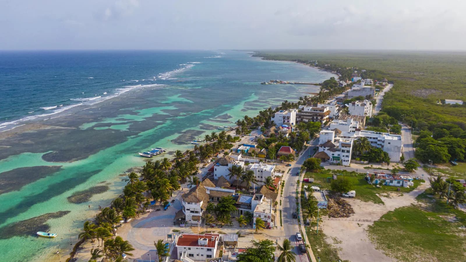 Tritones De Mahahual, Dive Center