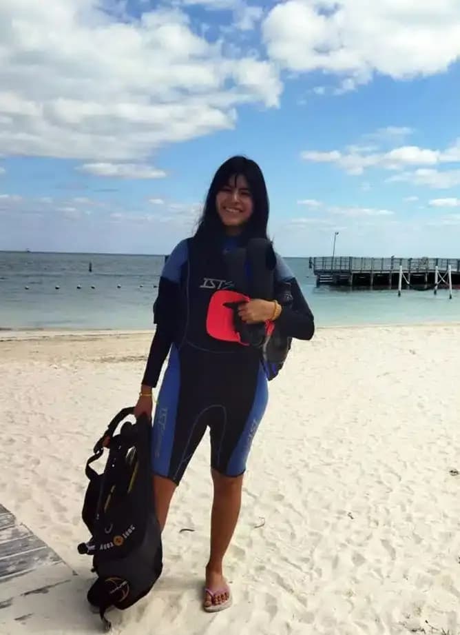 La Paz Divers