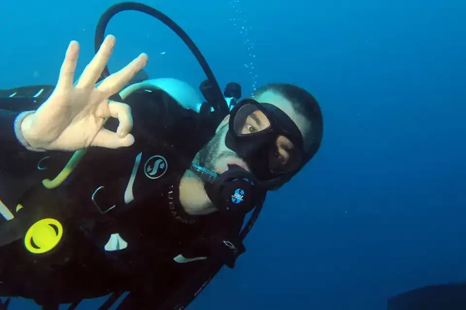 Sanctum Dive - Nusa Penida - Bali Diving, Manta diving, Mola Mola