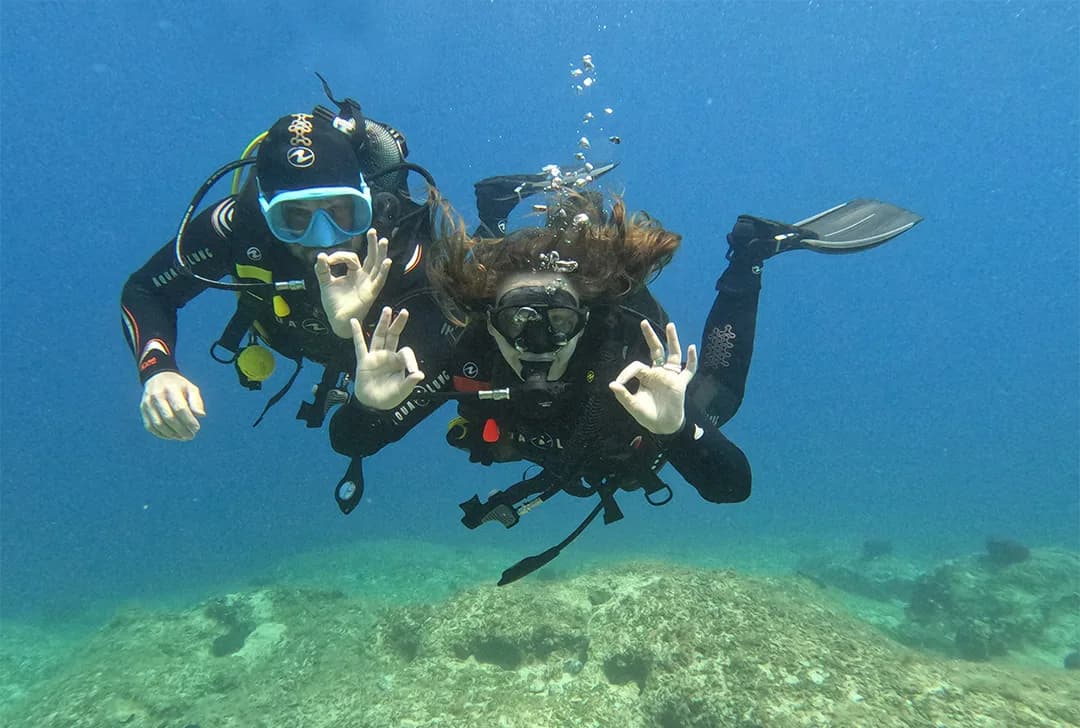H20 Diving Nomads Paros