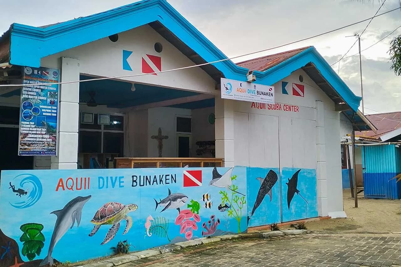 AQUii DIVERS BUNAKEN