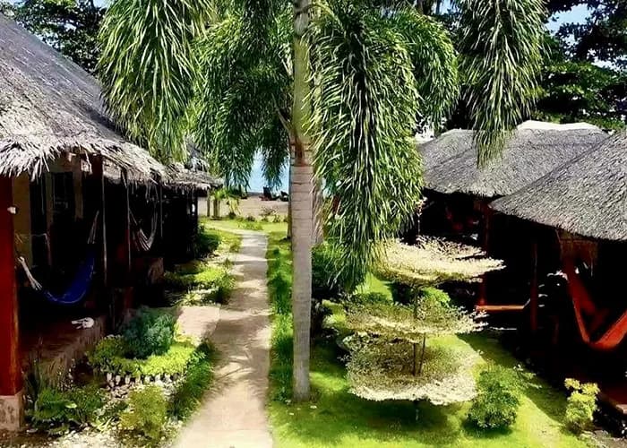 AivyMaes Divers Resort