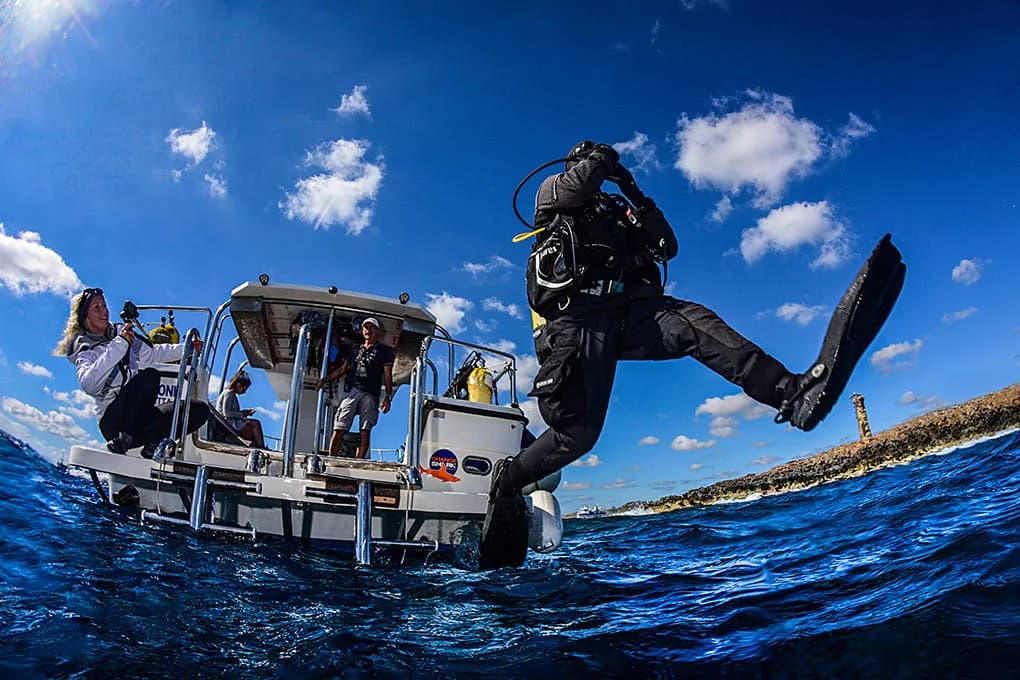 Orangeshark Diving Centres