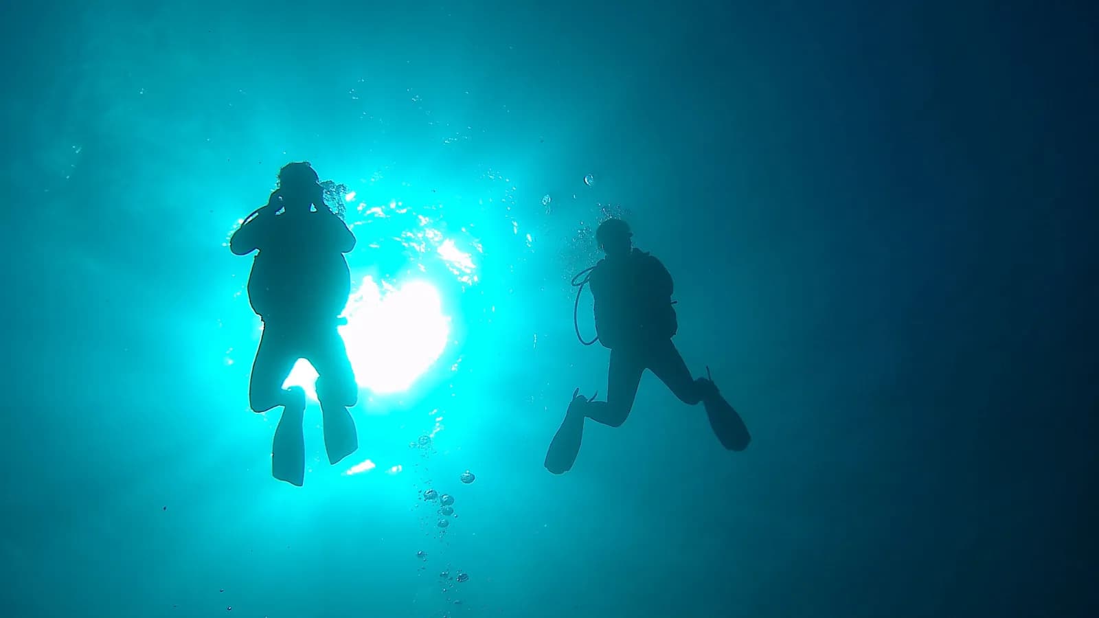 M.E. First Class Divers
