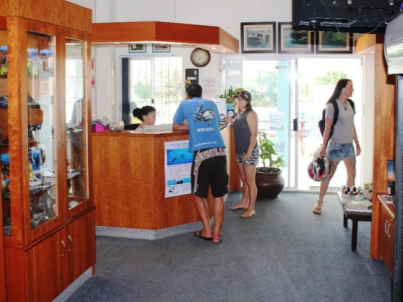 Aliwal Dive Centre & Lodge