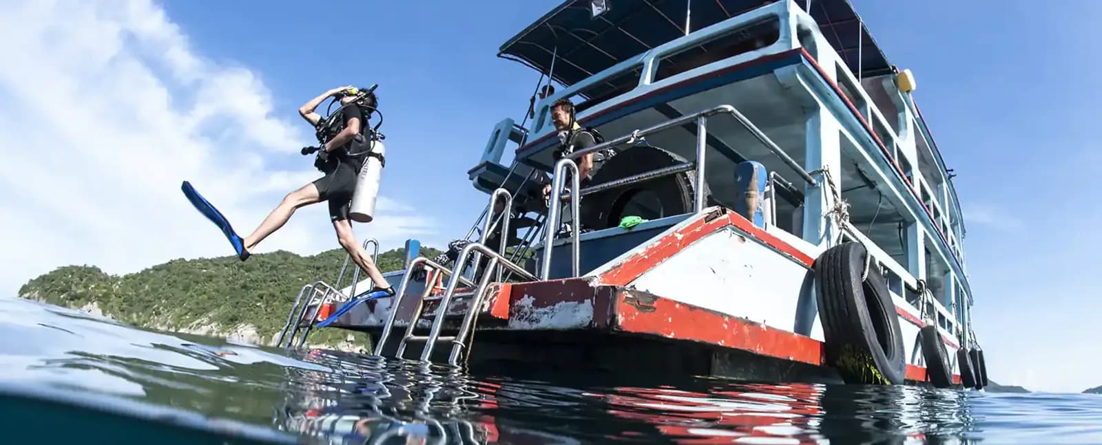 Simple Life Divers