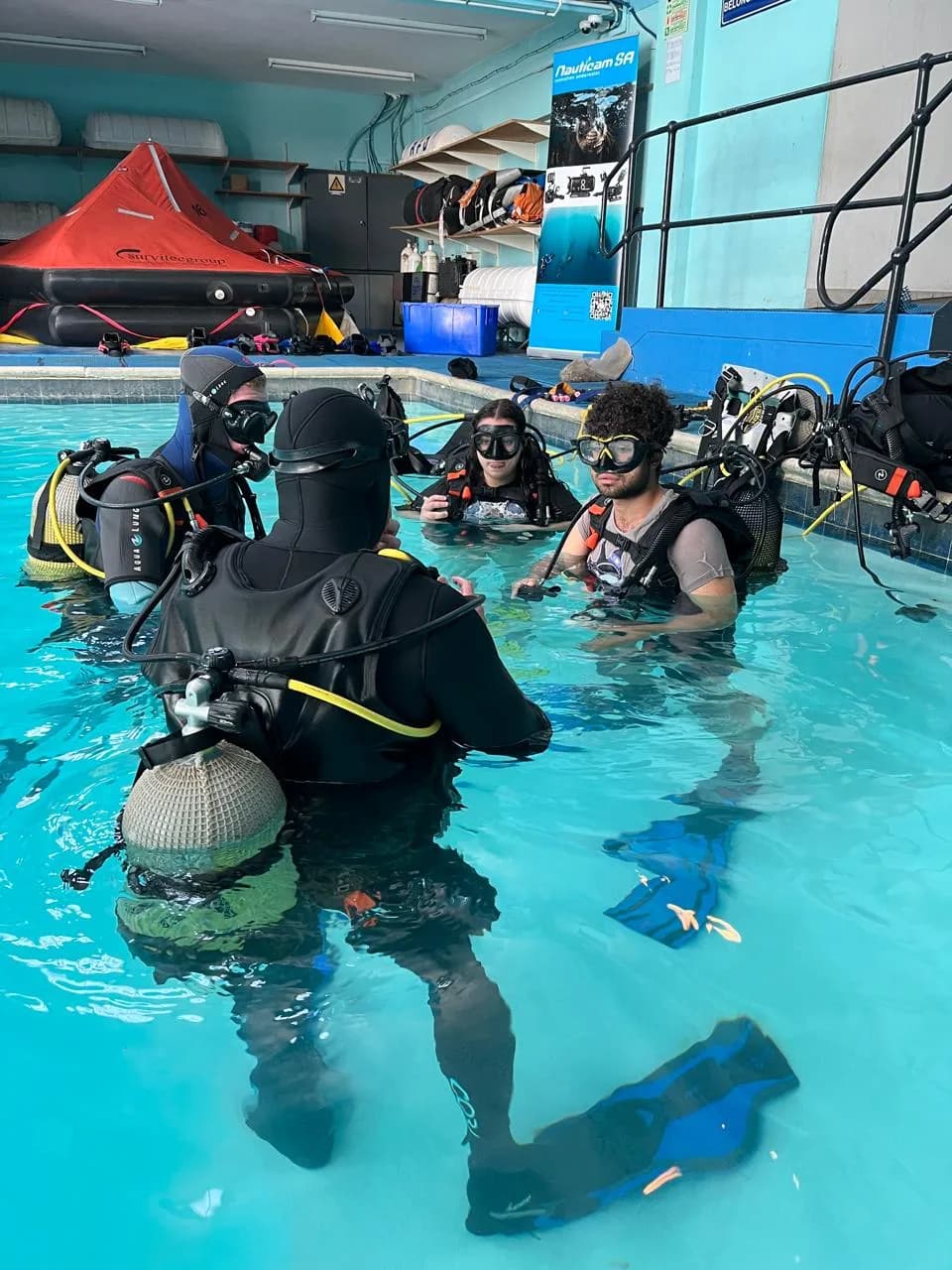 Dive Action