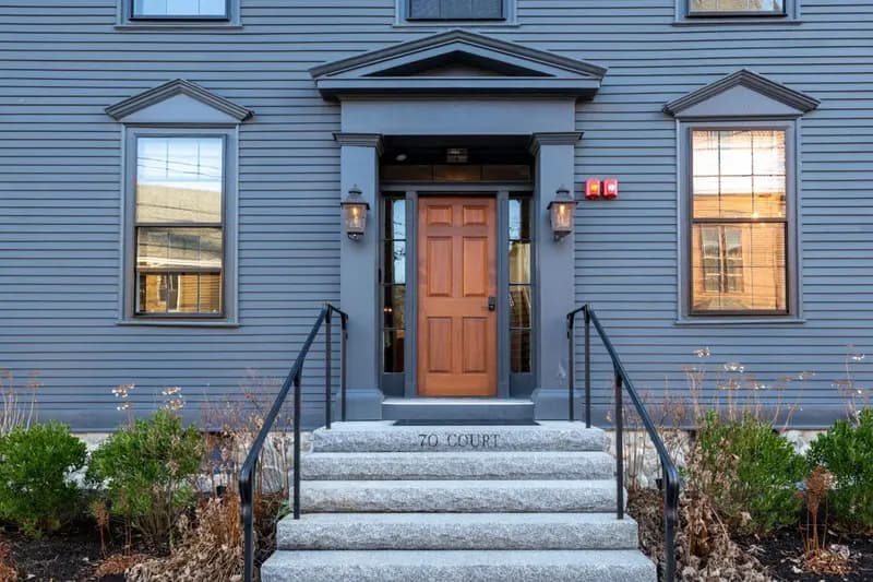 The Davenport Inn