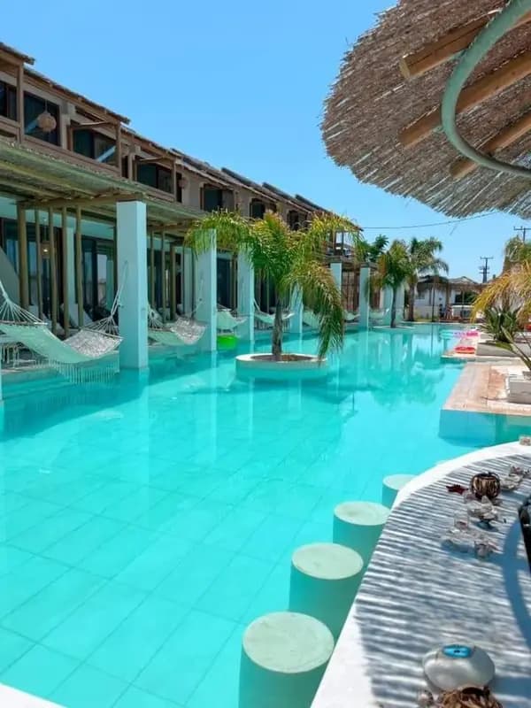 Alia Suites and Spa