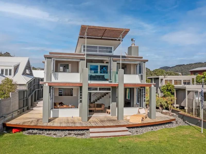 Hahei Oceanfront - Hahei Holiday Home