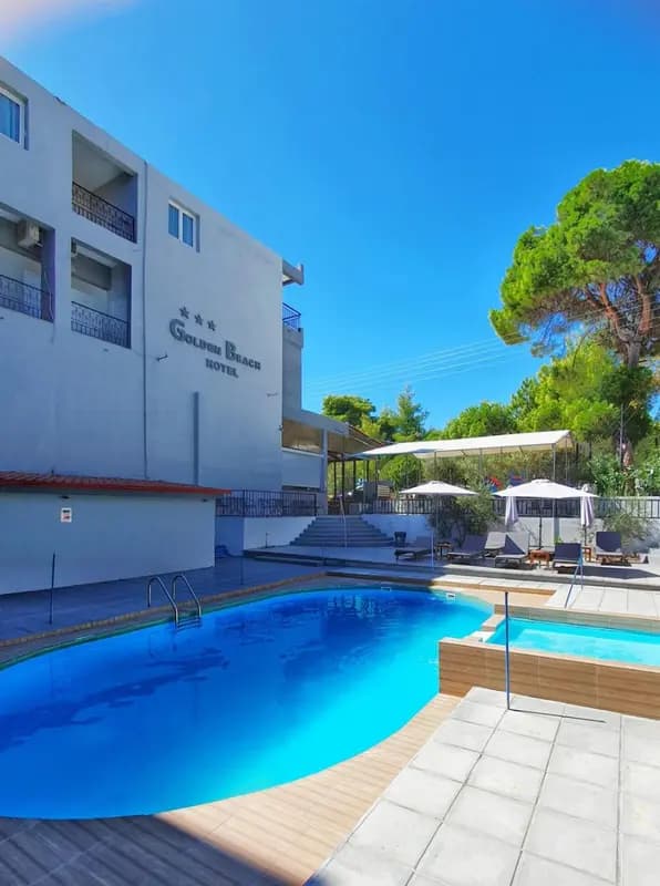 Golden Beach Hotel