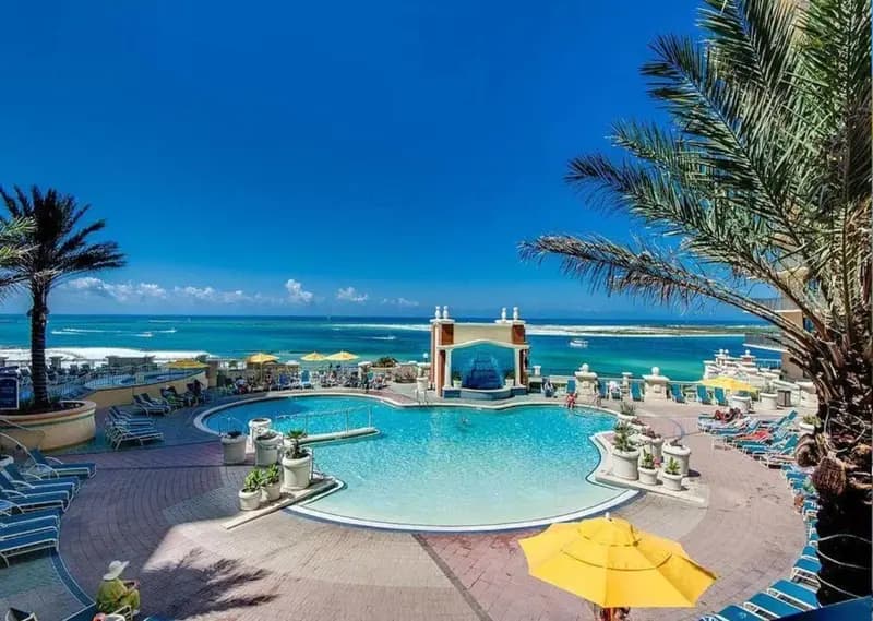 Bright, Corner Unit With Incredible Gulf And Sunset Views!