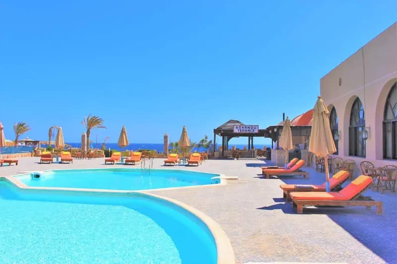 Rohanou Beach Resort