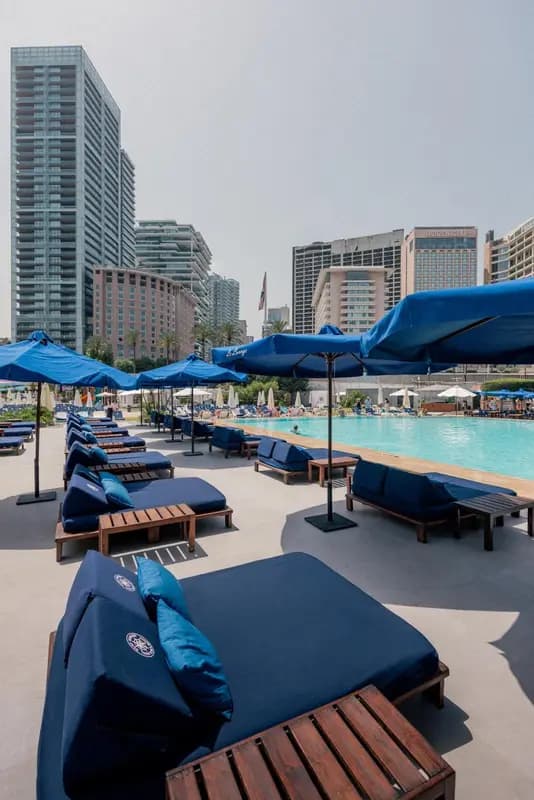 The View - Saint George Hotel