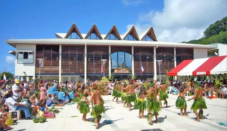Moana Lodge