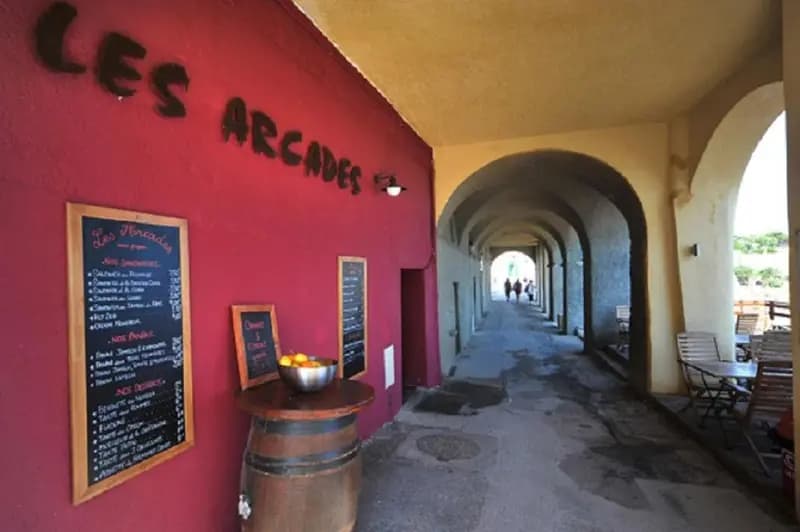 Hôtel de la Plage Les Arcades