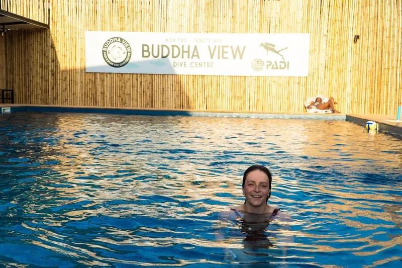Buddha View Hostel & Diving