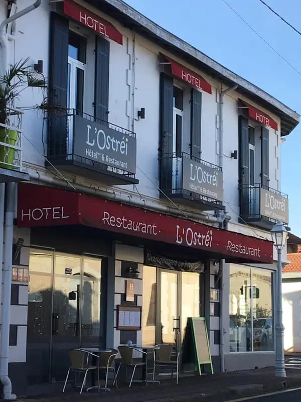 Hôtel Familial L'Ostréi