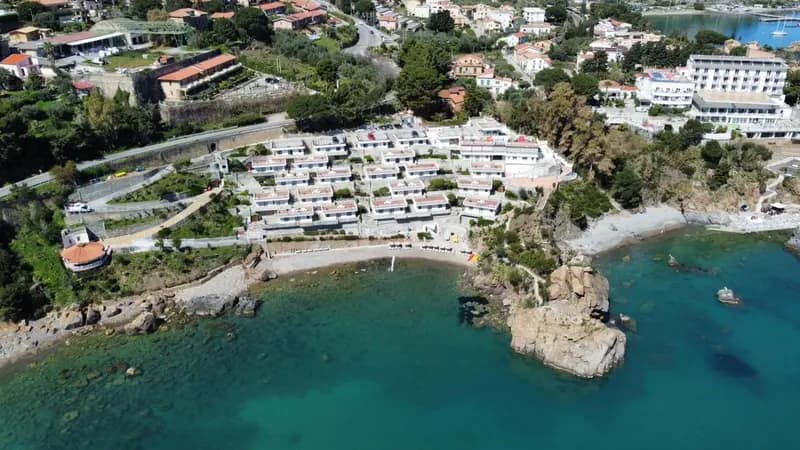 Blue Bay