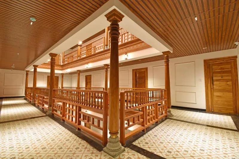 AKG Hotel