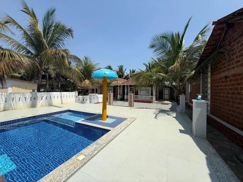 Baga Beach Palm Cottage