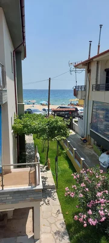 Annas studios by the sea