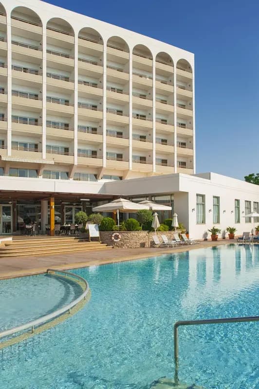 Ajax Hotel