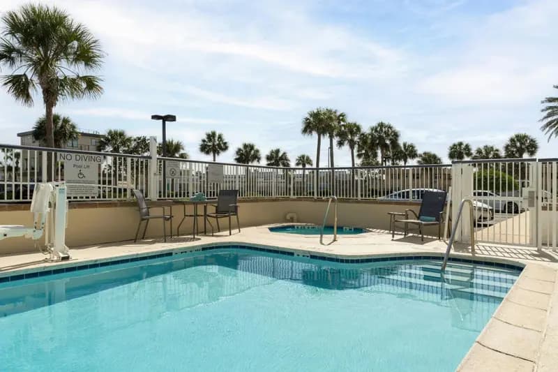 Fairfield Inn and Suites Jacksonville Beach