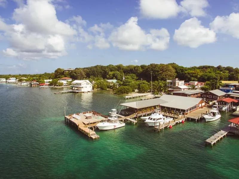 Utila Lodge