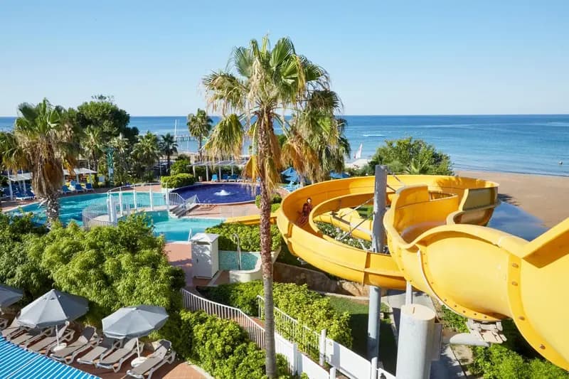 ROBINSON PAMFILYA - All Inclusive