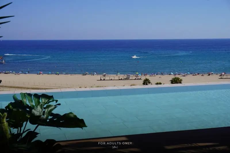 Hotel Brisamar Suites