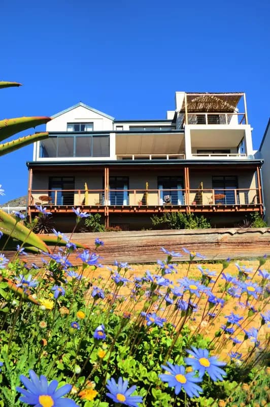 Mariner Guesthouse & Villa