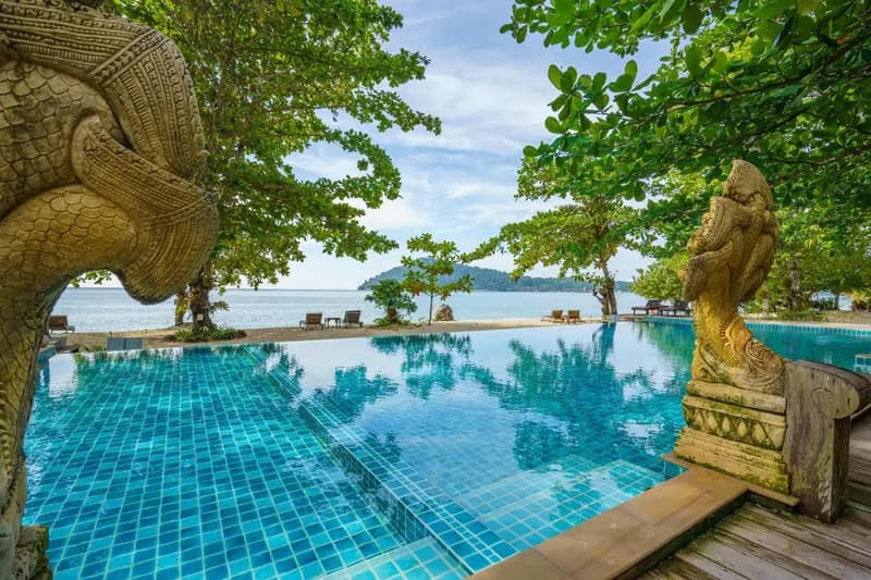 Chivapuri Beach Resort