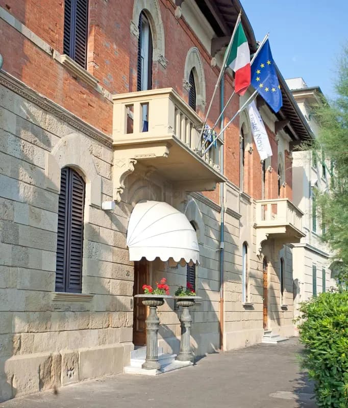 Hotel Navy
