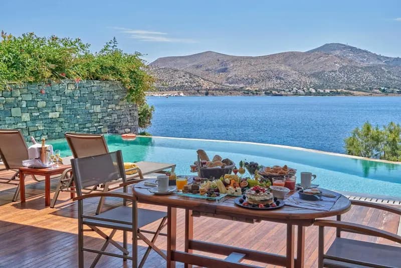 Grand Resort Lagonissi